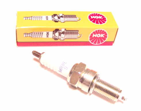 NGK ZÜNDKERZE MR8E-9