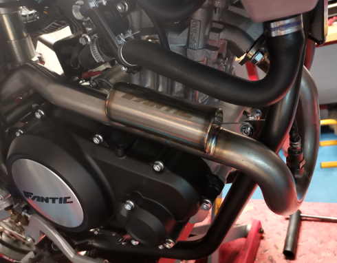 RACING AUSPUFFSYSTEM XMF XEF 125 EURO5
